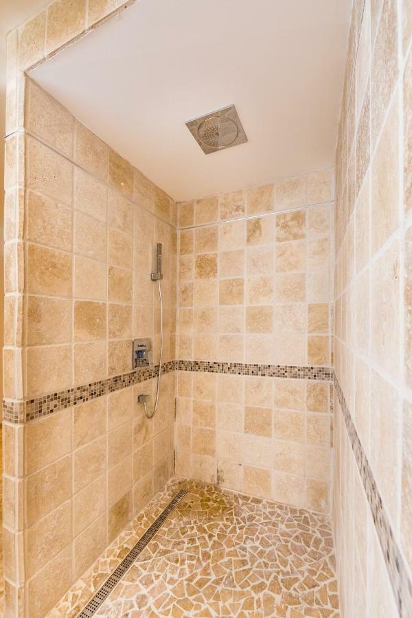ונטרון Chalet Le Lodge מראה חיצוני תמונה