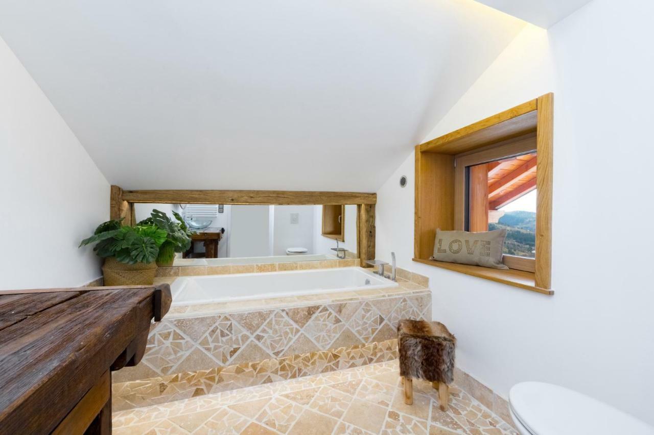 ונטרון Chalet Le Lodge מראה חיצוני תמונה