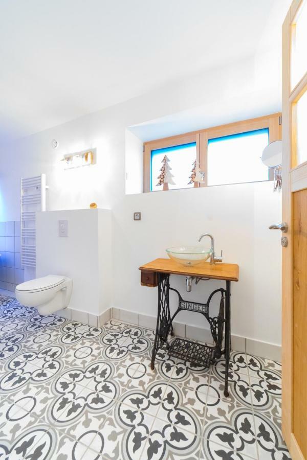 ונטרון Chalet Le Lodge מראה חיצוני תמונה